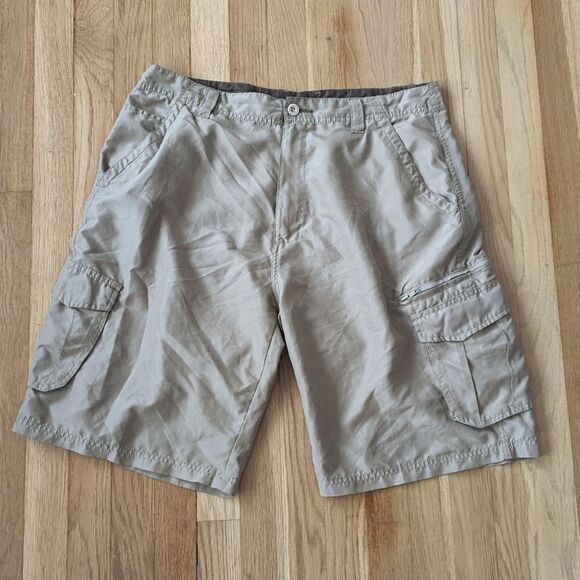 Burnside tan khaki cargo shorts - Picture 1 of 3